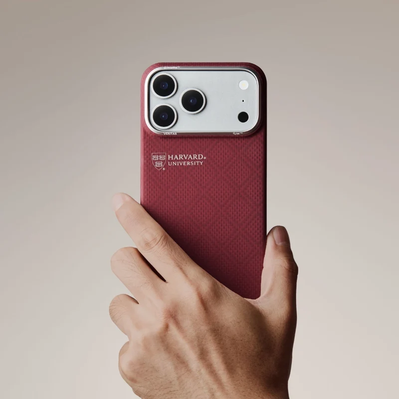 PITAKA's Harvard University Series Phone Case