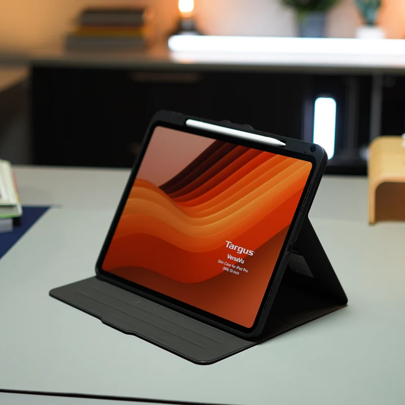 VersaVu® Slim Case für iPad Pro® 13 Zoll (M5/M4)
