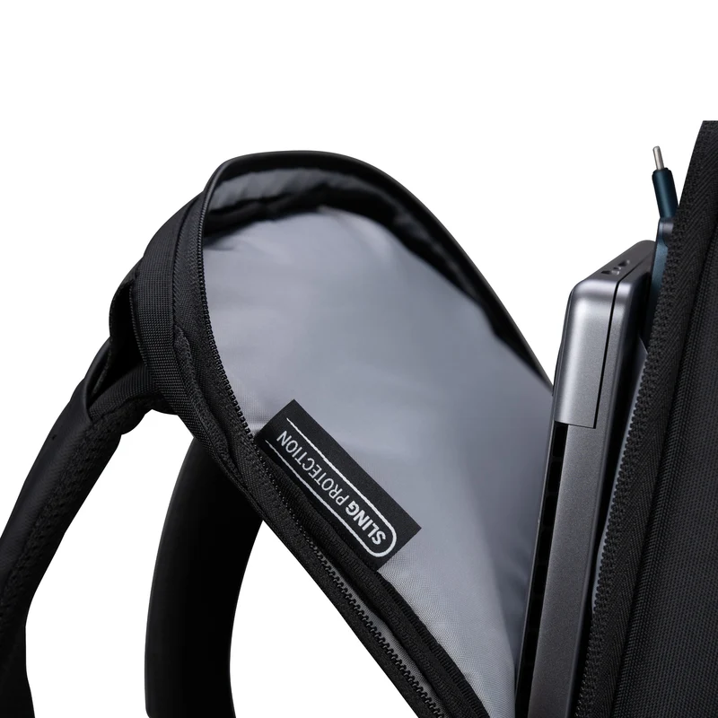 16-Zoll-Pro-Tek® Tech-Rucksack