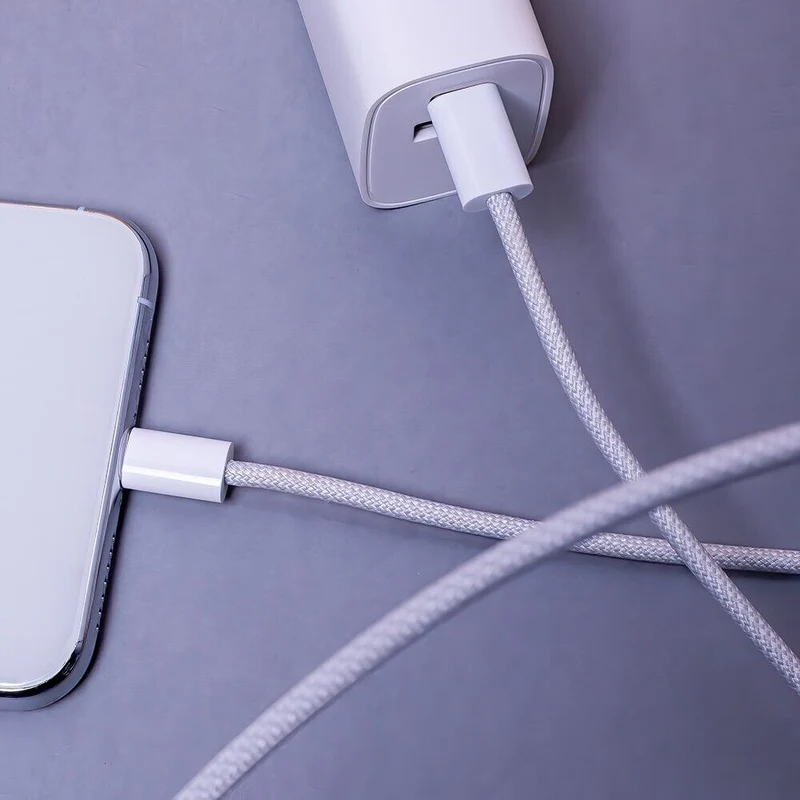 Maxlife MXUC-06 USB-C zu USB-C Kabel 1,0m Grau Nylon 20W