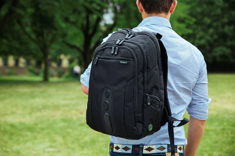 15,6" EcoSpruce Laptop Rucksack - Schwarz