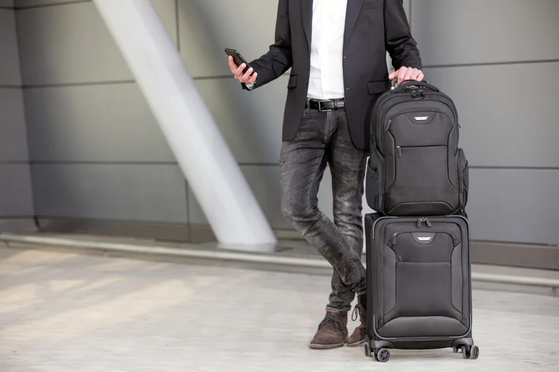 15,6" Corporate Traveller Laptop Rucksack - Schwarz