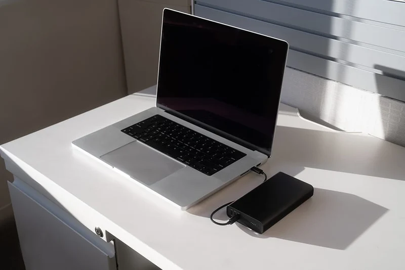 mophie Powerstation Ultra 25K - Schwarz