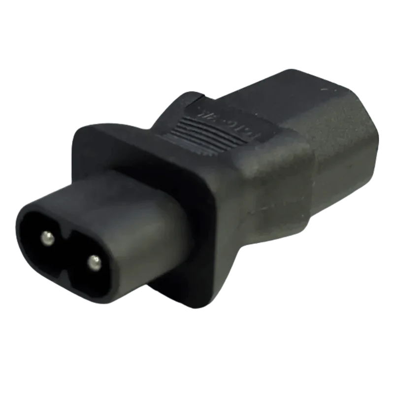 Adaptateur PRISE IEC 320 C8 femelle vers IEC320 C13 mâle