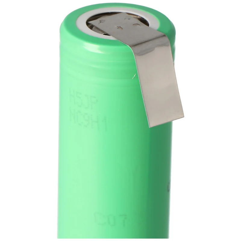 Samsung INR18650 25R 2500mAh 3,6V - 3,7V ungeschützt mit Lötfahne Z 64 ,85x18,3mm