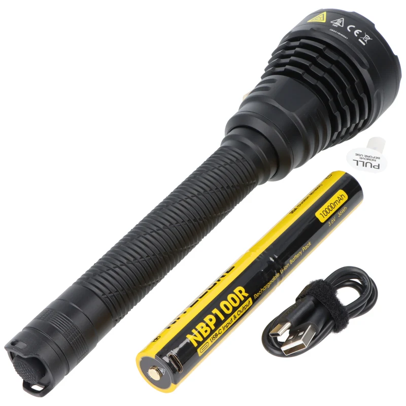 Nitecore MH40 PRO LED-Taschenlampe mit enormer Reichweite bis zu 1300 Meter, UHi LED, 3500 Lumen, inkl. Akkupack und taktisches Zubehör