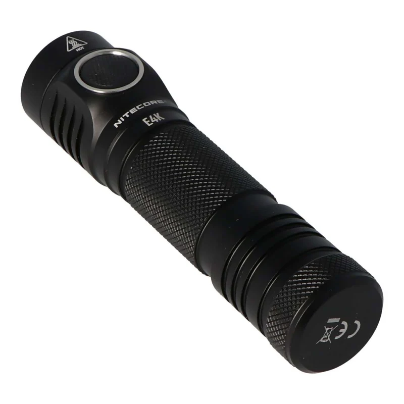 Nitecore E4K - 4400 Lumen NC-E4K LED-Taschenlampe mit bis zu 4400Lumen inkl. Akku und AkkuSafe