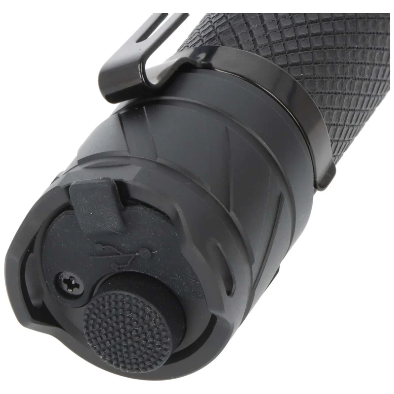 AceBeam L16 2.0 – taktische LED-Taschenlampe mit 5.000 K, 2.100 Lumen und 670 m Reichweite (schwarz)