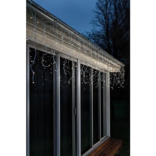 Konstsmide LED Eisregen-Lichtervorhang außen 80 flg warmweiß, batteriebetrieben 3739-102