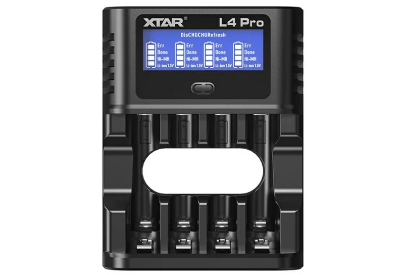 XTAR L4 Pro Akku Ladegerät – für Li-Ion 1,5V & NiMH/NiCd 1,2V AA/AAA Akkus, lädt Ihre Akkus präzise & sicher!