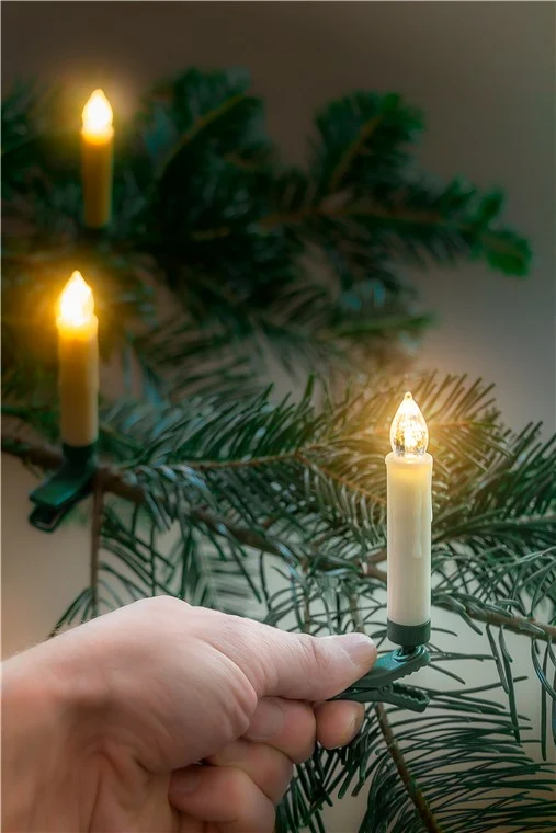 Goobay 10 kabellose LED-Weihnachtsbaumkerzen - mit Klemmen, Fernbedienung und Timerfunktion, dimmbar, warmweiß (2600 K)