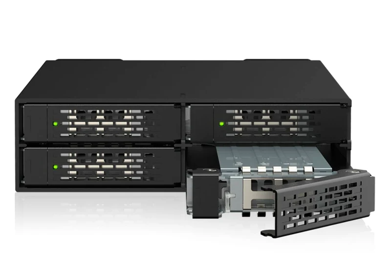ICY DOCK RD MB699V5PB ToughArmor 4Bay PCIe 5.0 U.2 U.3 NVMe SSD Mobile Rack