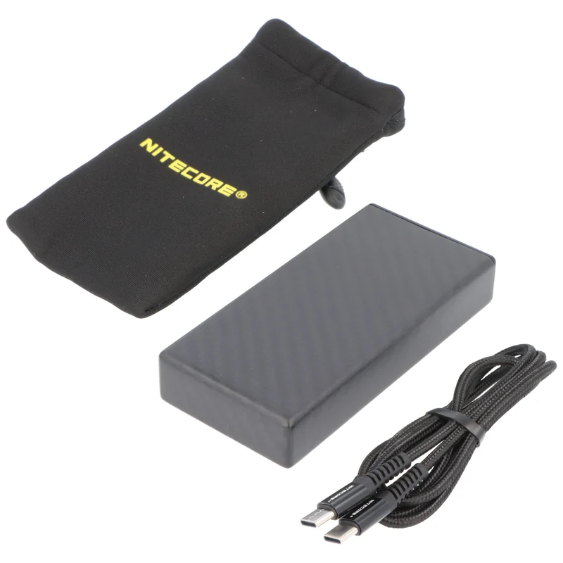 Nitecore Powerbank SUMMIT20000, 20.000mAh Kapazität, kältebeständig bis -40°C, integrierte Heizfunktion, Carbongehäuse