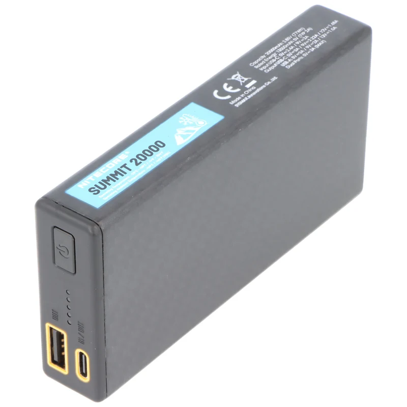 Nitecore Powerbank SUMMIT20000, 20.000mAh Kapazität, kältebeständig bis -40°C, integrierte Heizfunktion, Carbongehäuse