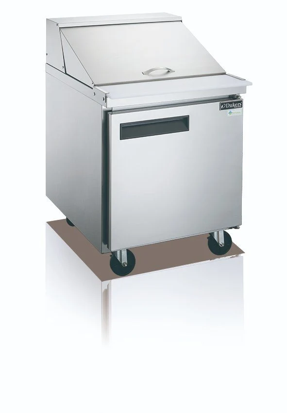 Dukers DPP446S1 Commercial Single Door Refrigerated Pizza Food Prep Table in Stainless Steel(D0102HAX51V.)