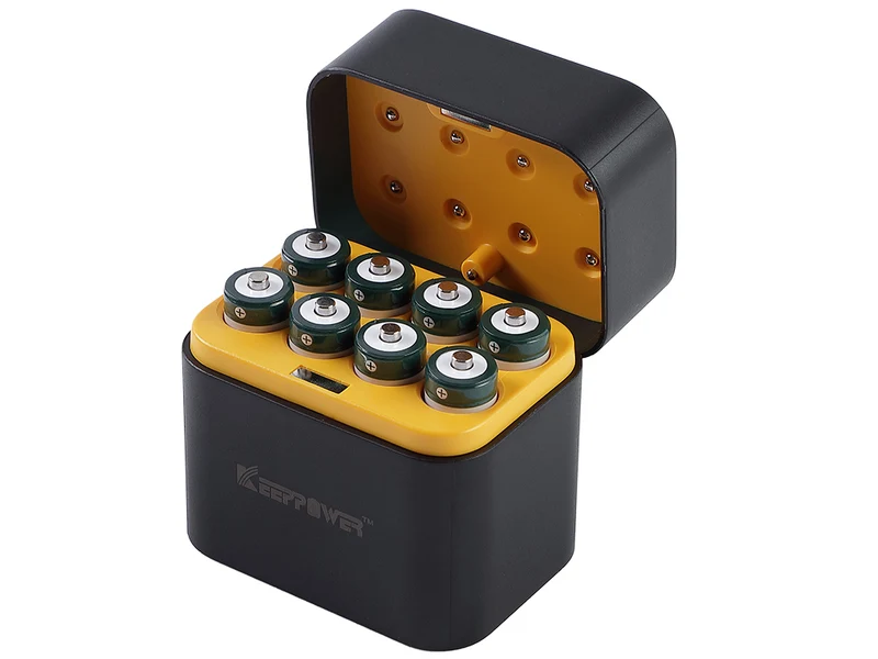 Keeppower i8 Ladegerät mit 8 Stück Keeppower 1,5V AA Li-Ion Akkus, USB-C Ladeanschluss