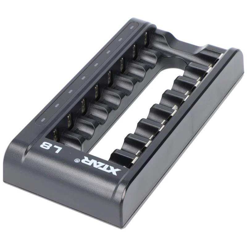 Xtar L8 Schnell-Ladegerät für 1,5V Li-Ionen und 1,2V NiMH AA, AAA Akkus, mit 8 Ladeschächten, ohne Akkus und ohne Netzteil
