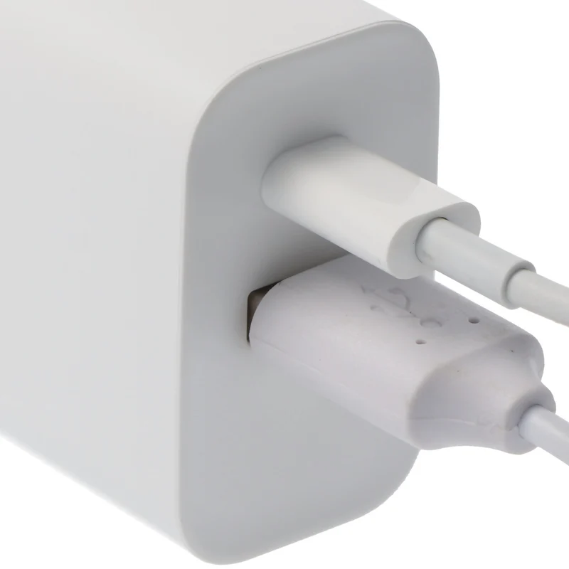 AccuCell Dual-USB Schnellladegerät USB QC3.0 28W weiß