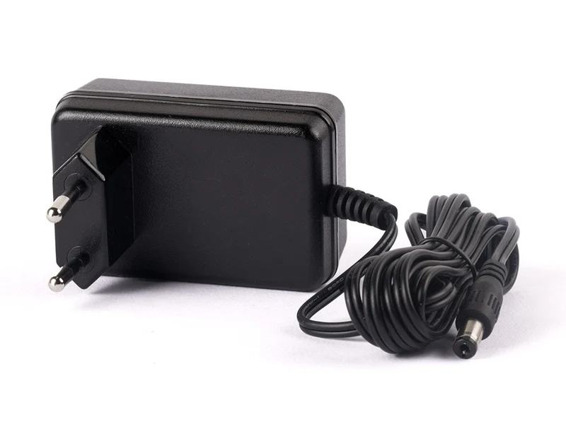 Fuyuang 7,2 - 7,4V (8,4V ± 0,05) 2S Li-Ion-Ladegerät + DC-Stecker