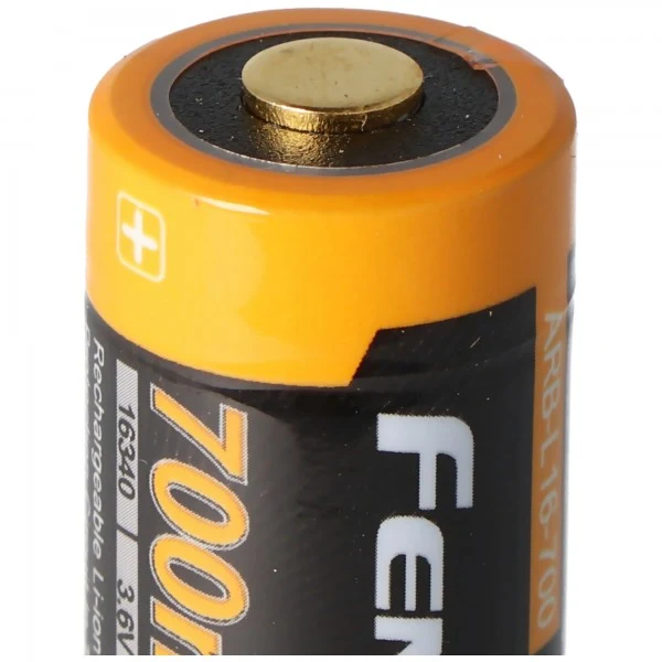 4x CR123 A Li-Ion Akku mit 3,7 Volt, min. 700mAh, typisch 760mAh, max. 820mAh Kapazität inkl. Akkubox ideal für Überwachungskamera Arlo, LED-Taschenlampen