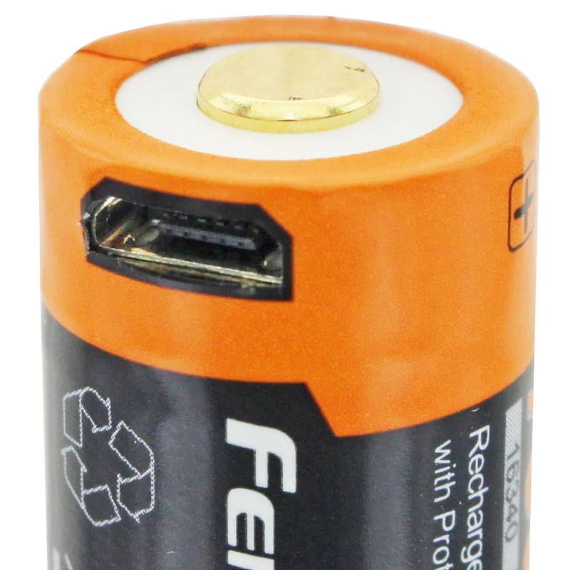 Fenix ARB-L16-700UP geschützter 16340 RC123A für PD25 PD22UE micro USB Li-Ion Akku