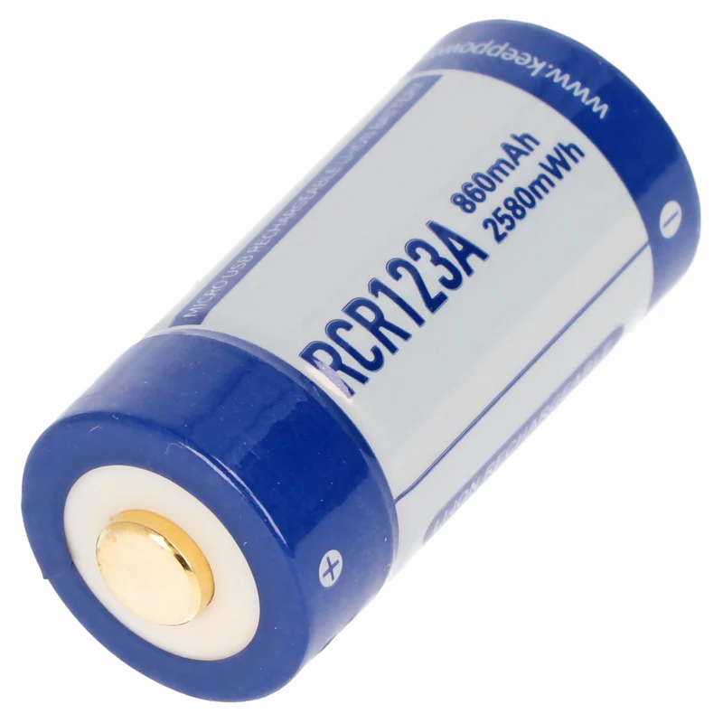 Keeppower RCR123A 3.0 Volt 880mAh 1,5A Lithium Ionen Akku 16340 micro USB