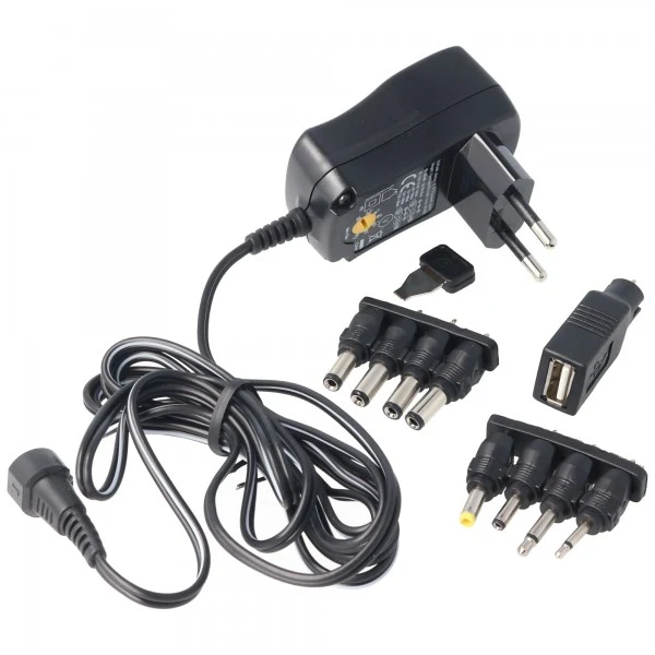 AccuCell 3 Volt bis 12 Volt Universal-Netzteil inklusive 1 USB- und 8 DC-Adaptern, max. 3,6 W und 0,3A