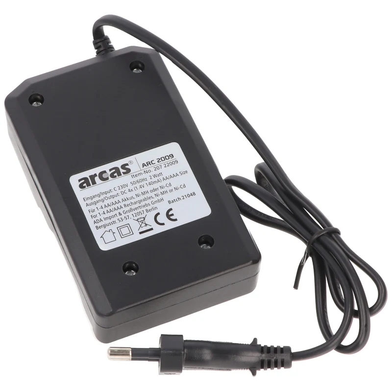 Arcas Ladegerät inklusive 4 Mignon AA NiMH Akkus mit 2700mAh zum Sparpreis