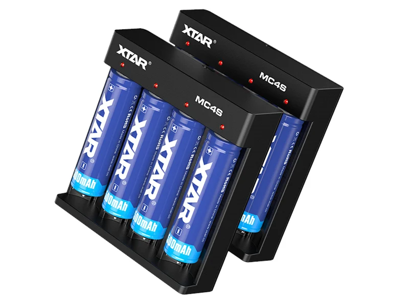 Xtar MC4S – kompaktes 4-Schacht Ladegerät für Li-Ion und Ni/MH Akkus