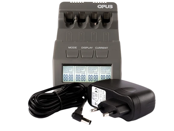 Opus BT-C700 intelligentes Ladegerät für AA/AAA, NIMH, NiCd Akkus