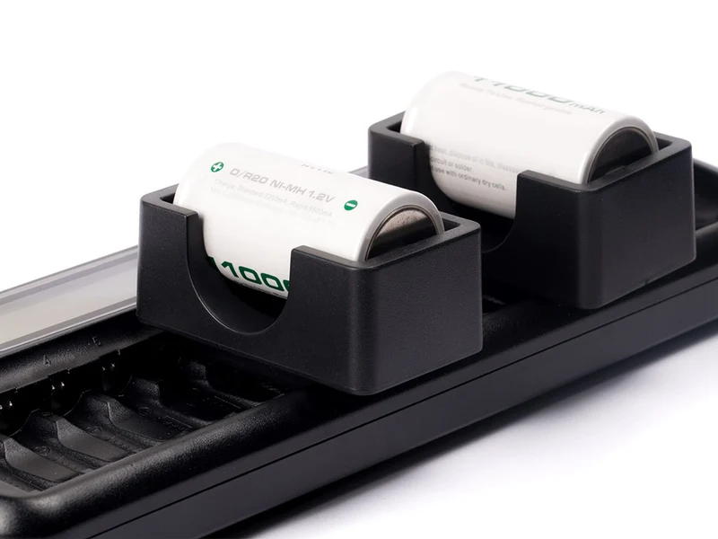 Opus Ladegeräte Adapter für C (R14, LR14) und D (R20, LR20) Akkus