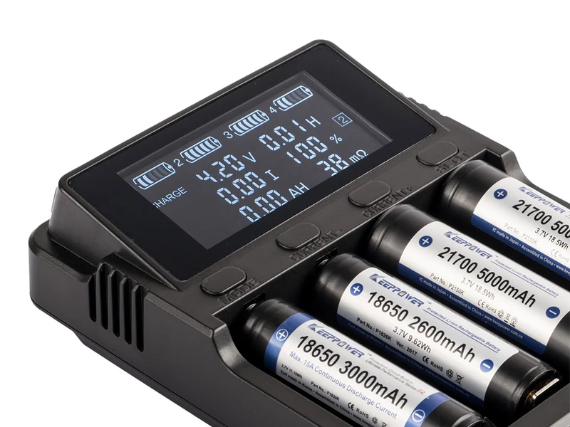Keeppower L4 - Ladegerät für Li-Ion 3,6V - 3,7V und NIMH 1,5V Akkus