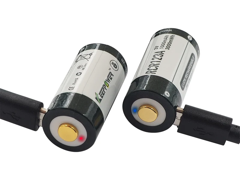 Keeppower RCR123A - 3V - 1000mAh Lithium Ionen Akku (Wiederaufladbar über micro USB)