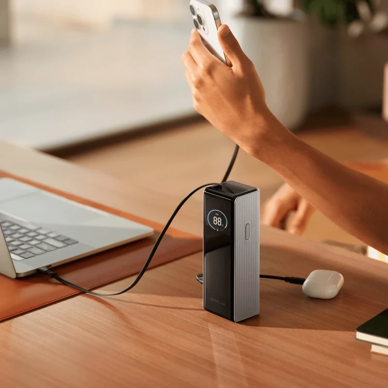 EcoFlow RAPID Powerbank 25'000 mAh schwarz | 140 W laden, bis zu 170 W entladen | + ausziehbares 100 W USB-C Kabel