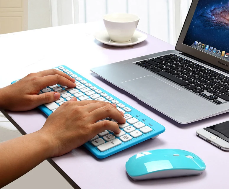 Universal Crater‑Key Wireless Keyboard and Mouse Low‑Noise Combo Set