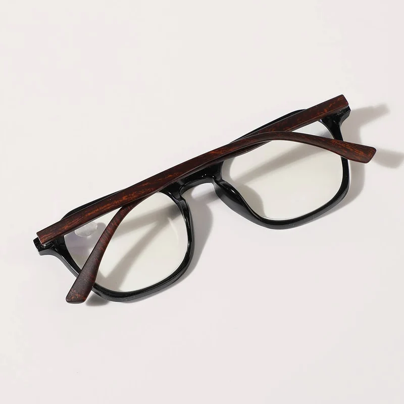 Round Reading Glasses