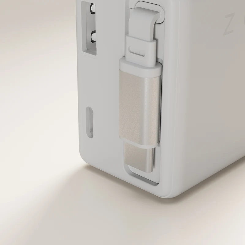 Retractable USB-C Power Adapter | 45-65W
