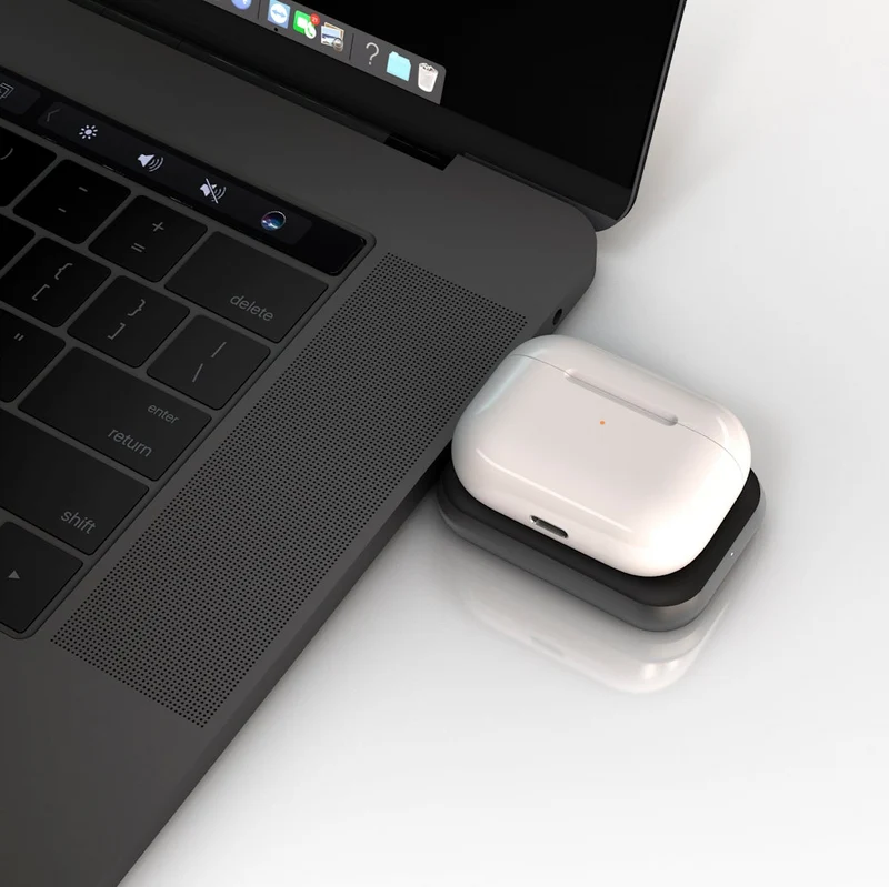 Single USB-C stick for earbuds