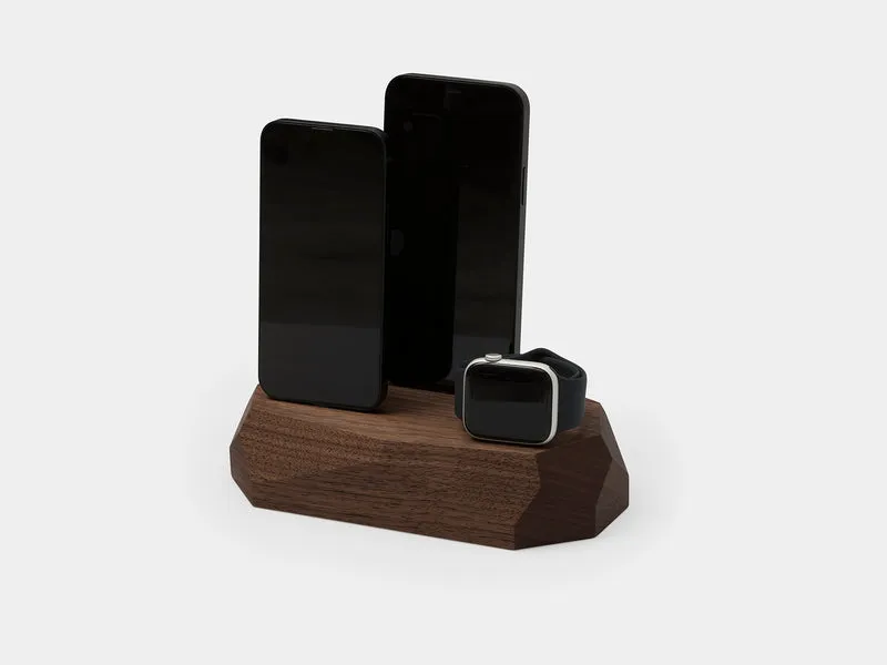 Triple Dock