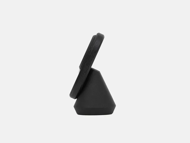 MagSafe iPhone Stand