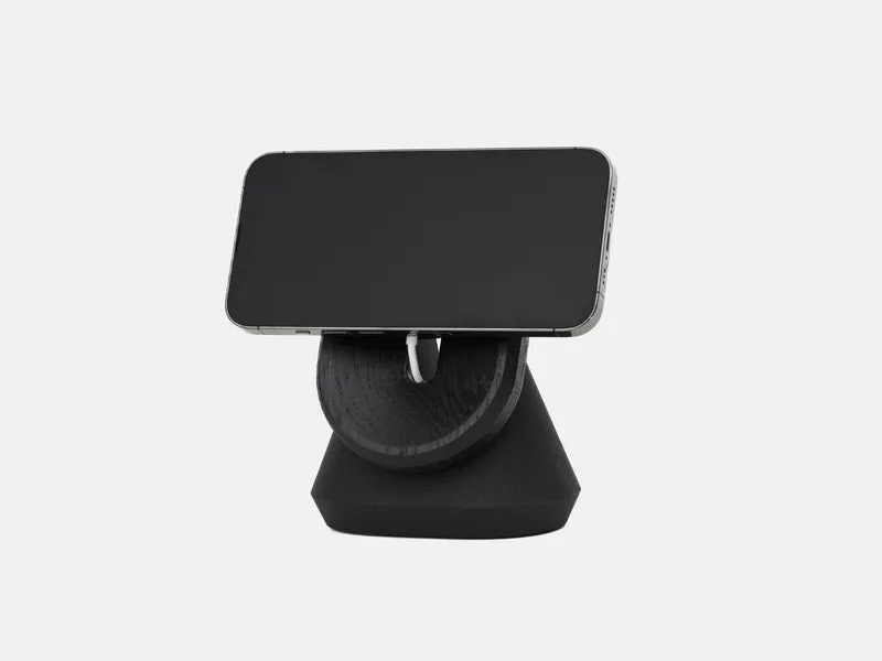 MagSafe iPhone Stand