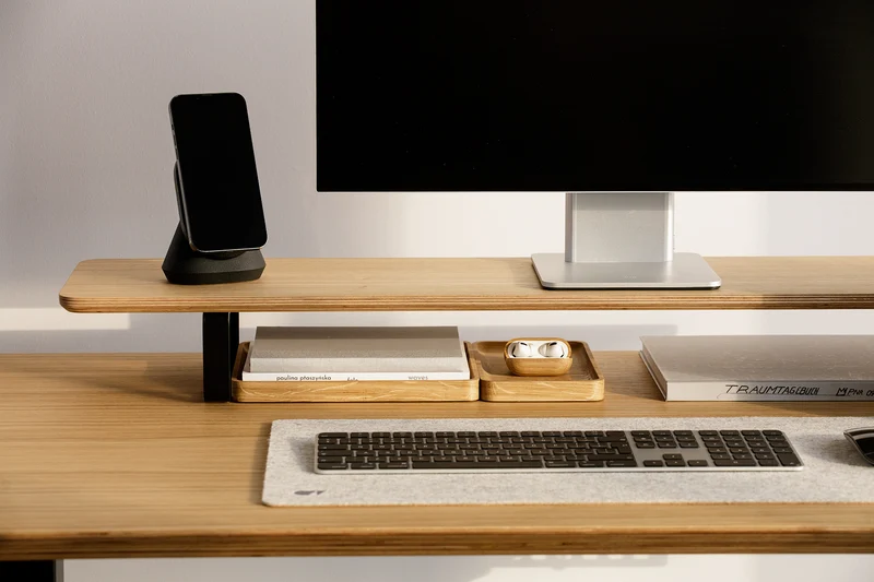 MagSafe iPhone Stand