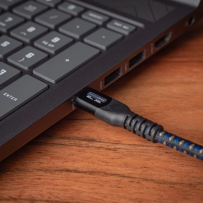 MOJOGEAR USB-C auf USB-C Kabel 240W 40Gbps USB 4.0 - 1,5m