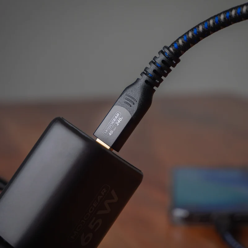 MOJOGEAR USB-C zu USB-C Kabel 240W 40Gbps USB 4.0 - 3m