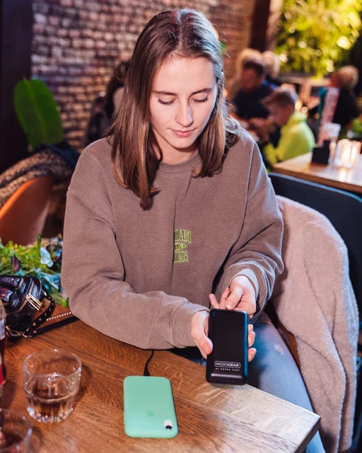 MOJOGEAR MINI XL 20.000 mAh EXTRA SCHNELLE Powerbank mit USB-C auf USB Kabel Extra Stark 1,5m