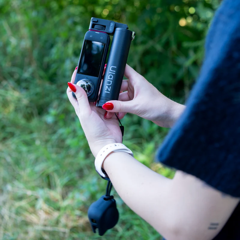 Ulanzi MT98 Faltbarer Invisible Selfie-Stick für Insta360