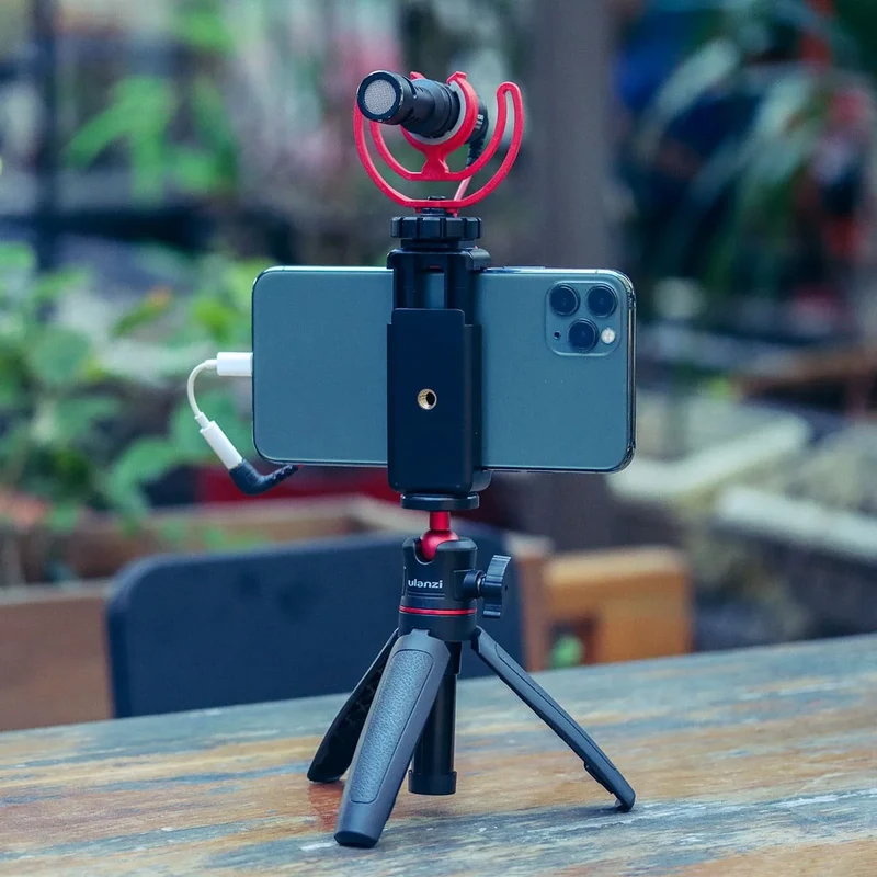 Ulanzi MT-08 Vlog-Stativ, Griff & Selfie-Stick – Weiß