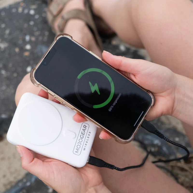 MOJOGEAR Kabellose MagSafe Powerbank 10.000 mAh – Weiß