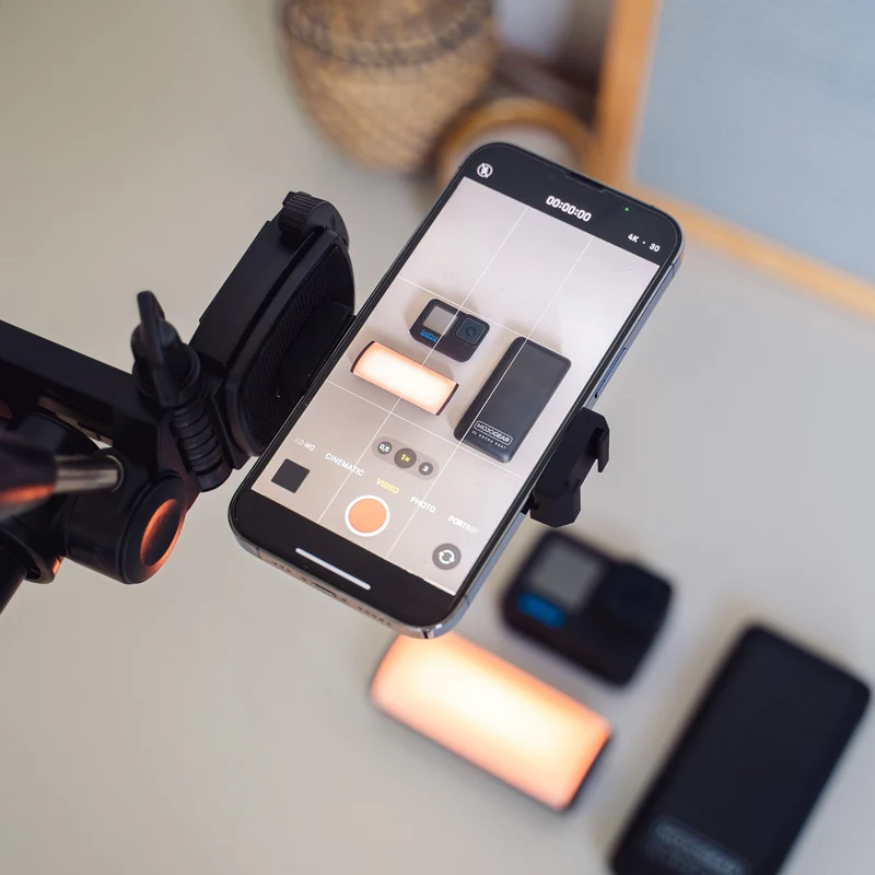 MOJOGEAR 179 cm 3-in-1-Kamera- und Telefonstativ: Dreibein, Einbeinstativ und horizontaler Arm